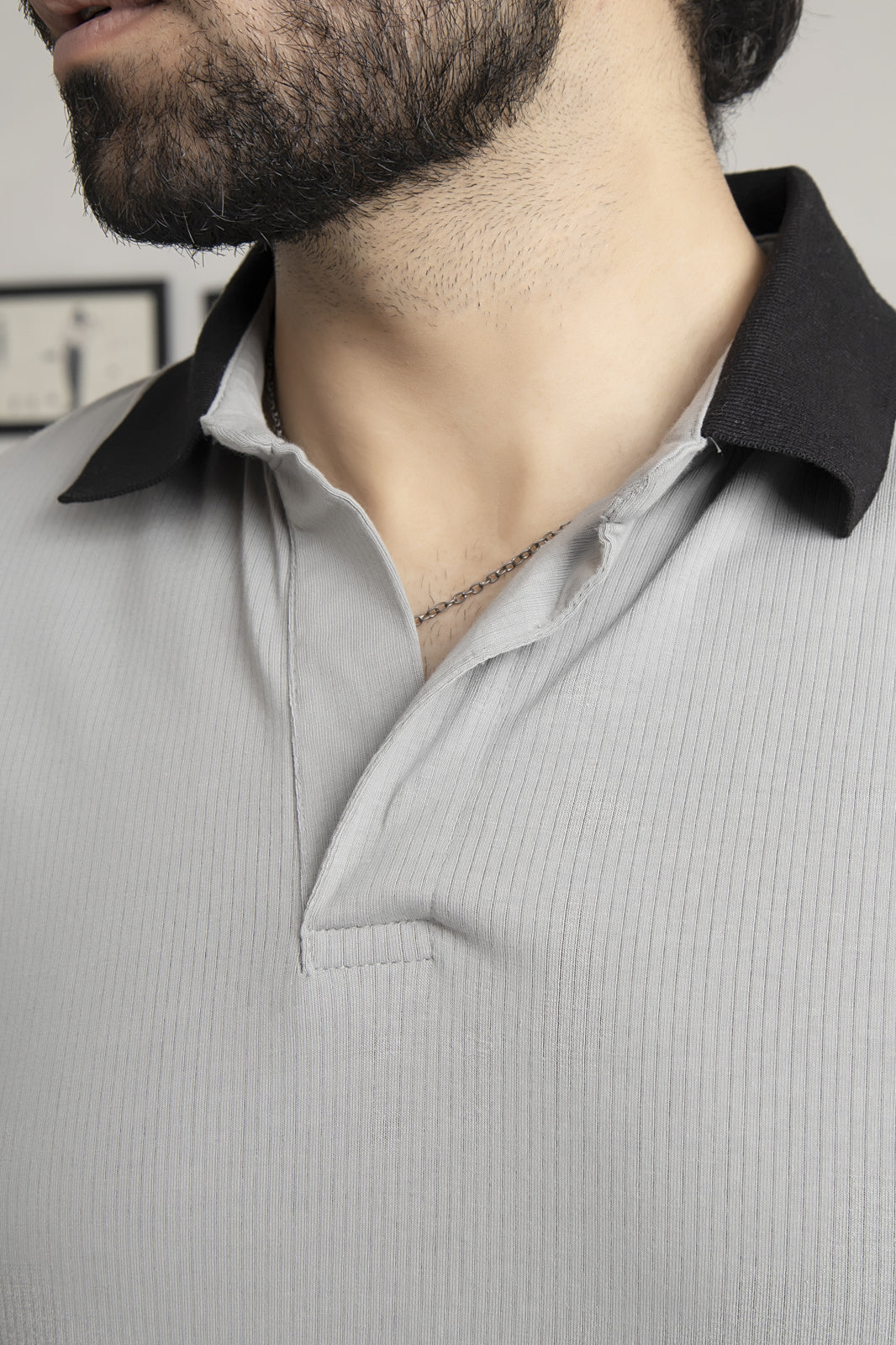 Monochrome Contrast Drop Needle Polo