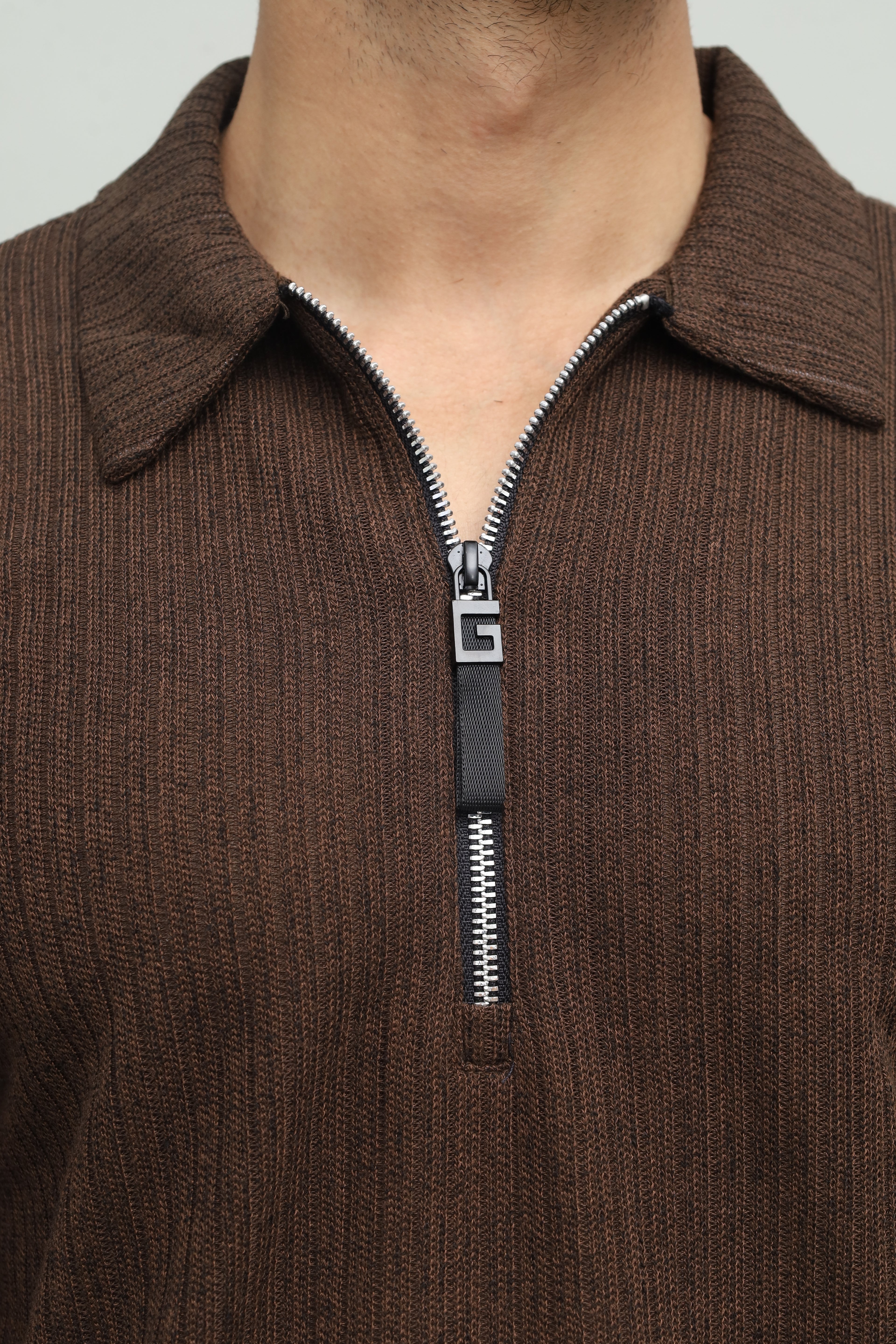 Cropped Zipper Chocolate Brown